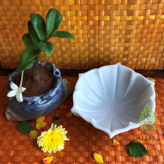 Floral Urli 6"