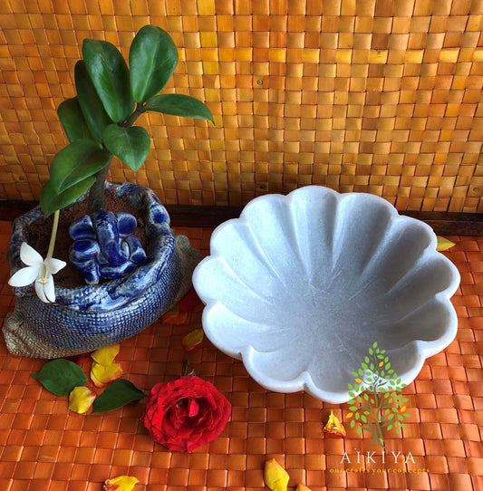 Floral Urli 6"