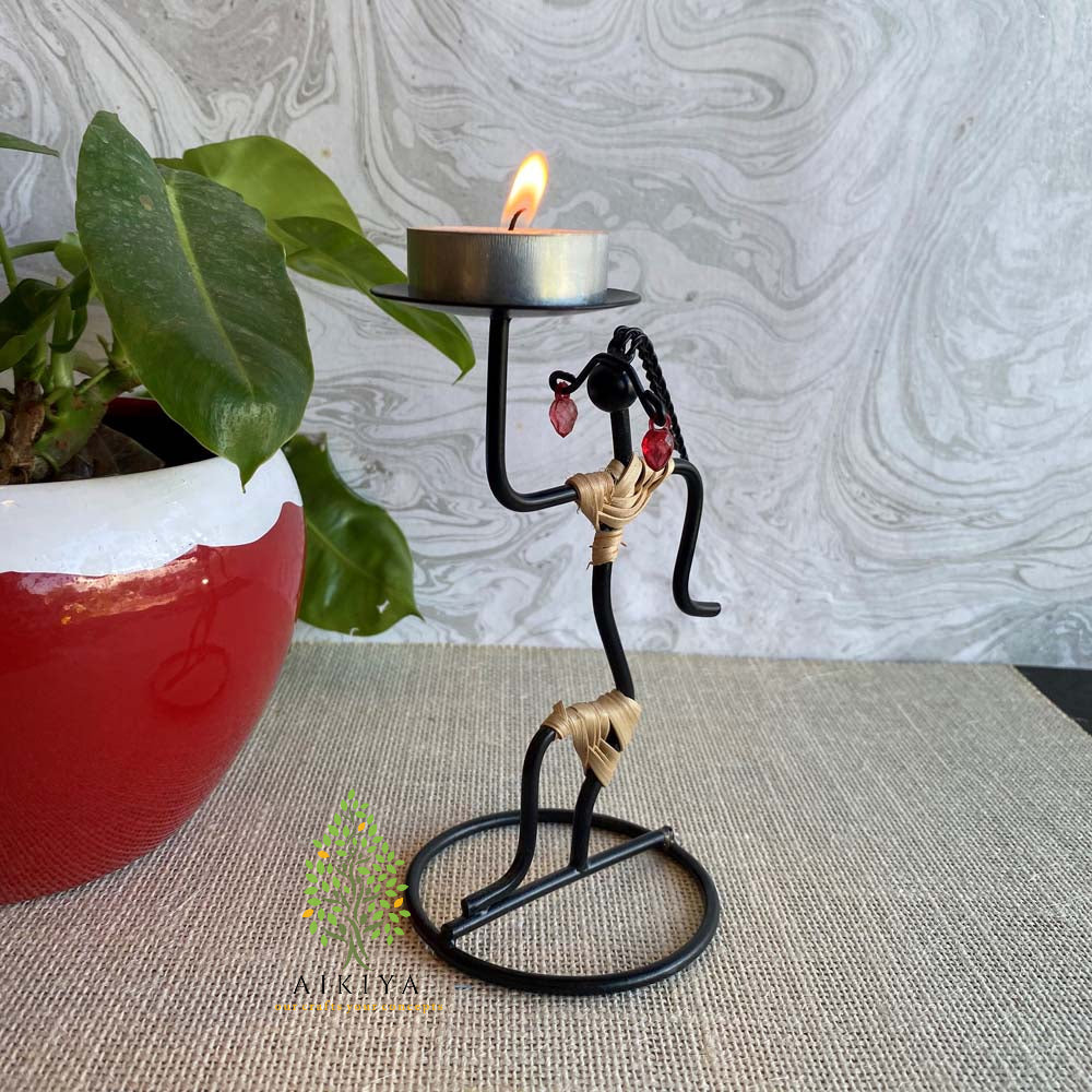 Bunda Lady Candle Stand