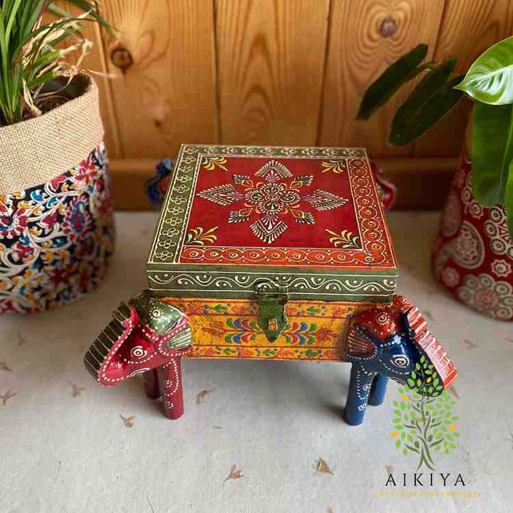Elephant Box Square