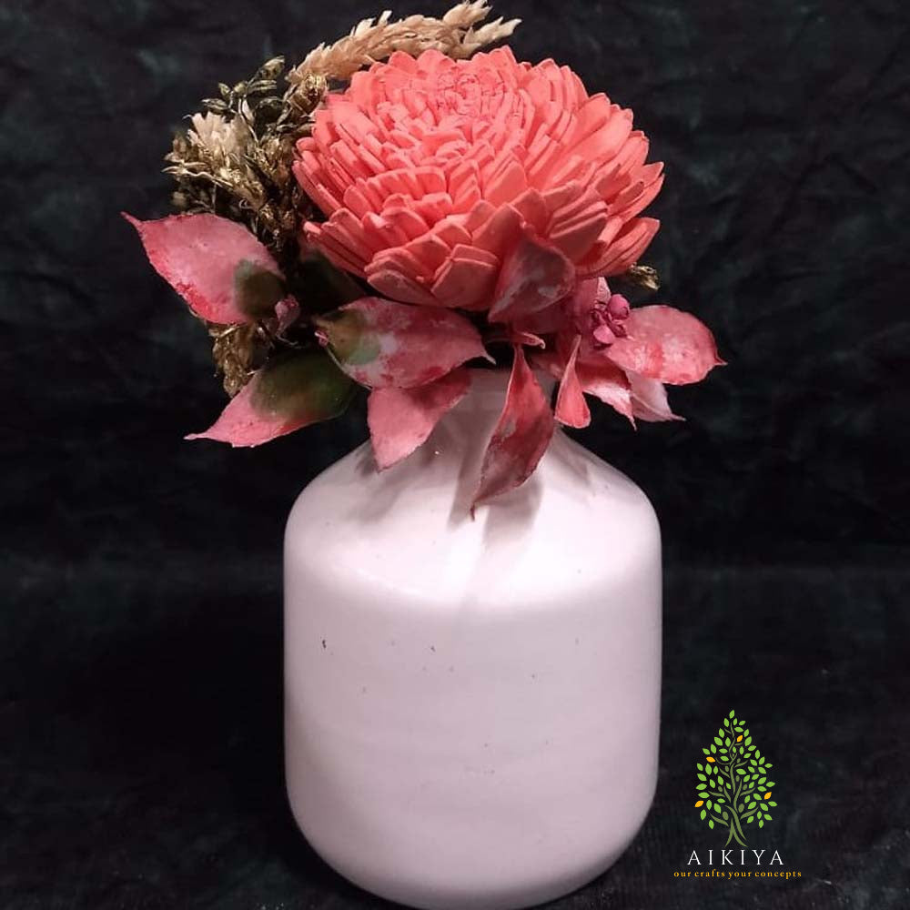 Shola Flower Arrangement - Overture In Peach