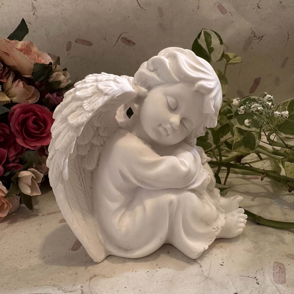 Resting Angel -Right