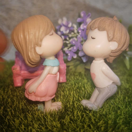 Kissing Couple