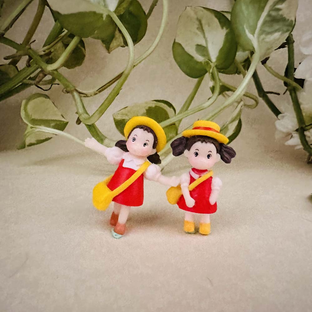 Standing Girl Set Of 2