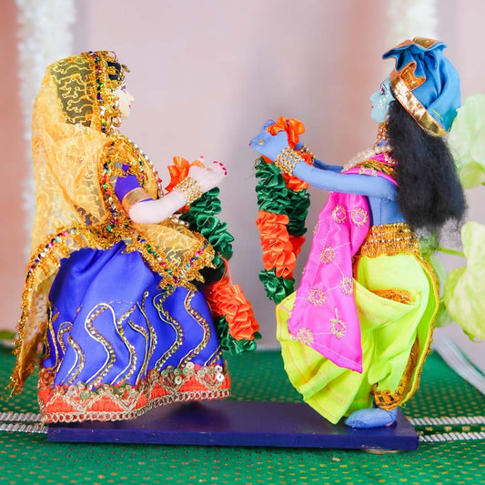 Radha Krishna Exchanging Flower Mala