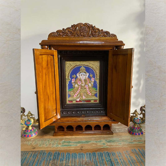 Ganesha Pooja Mandapam In Wood With Classic Tanjore Painting
