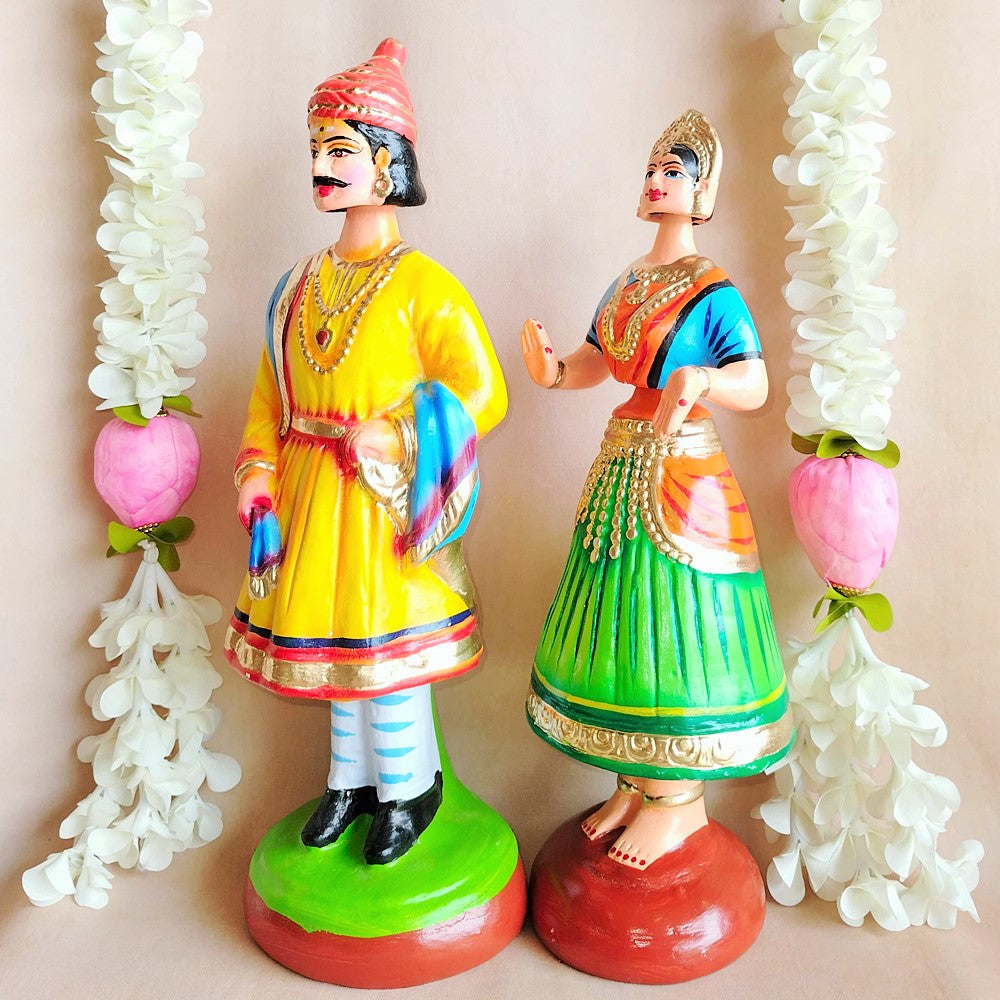 Handcrafted Raja Rani Green Doll Set - Traditional Indian Royal Couple Figurines For Home And Temple Decor
