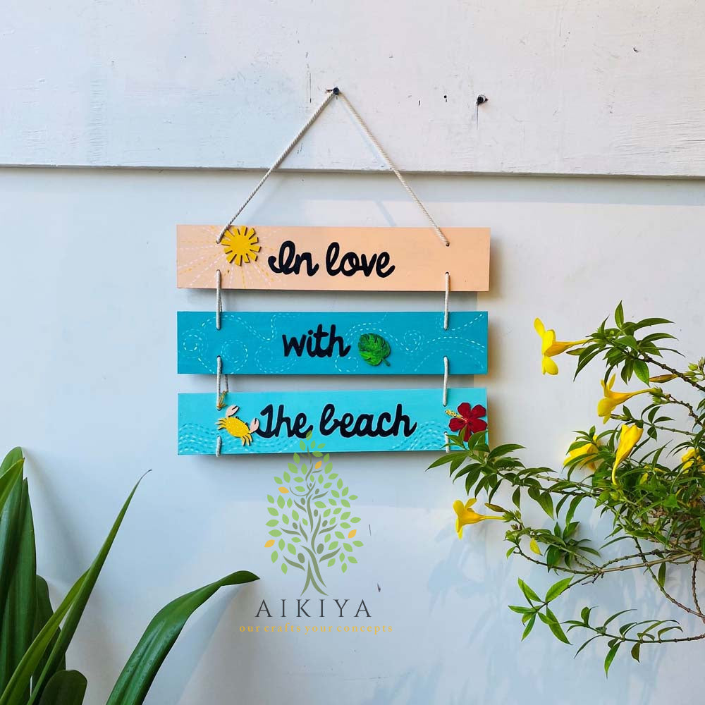Wood Decor - In Love With The Beach