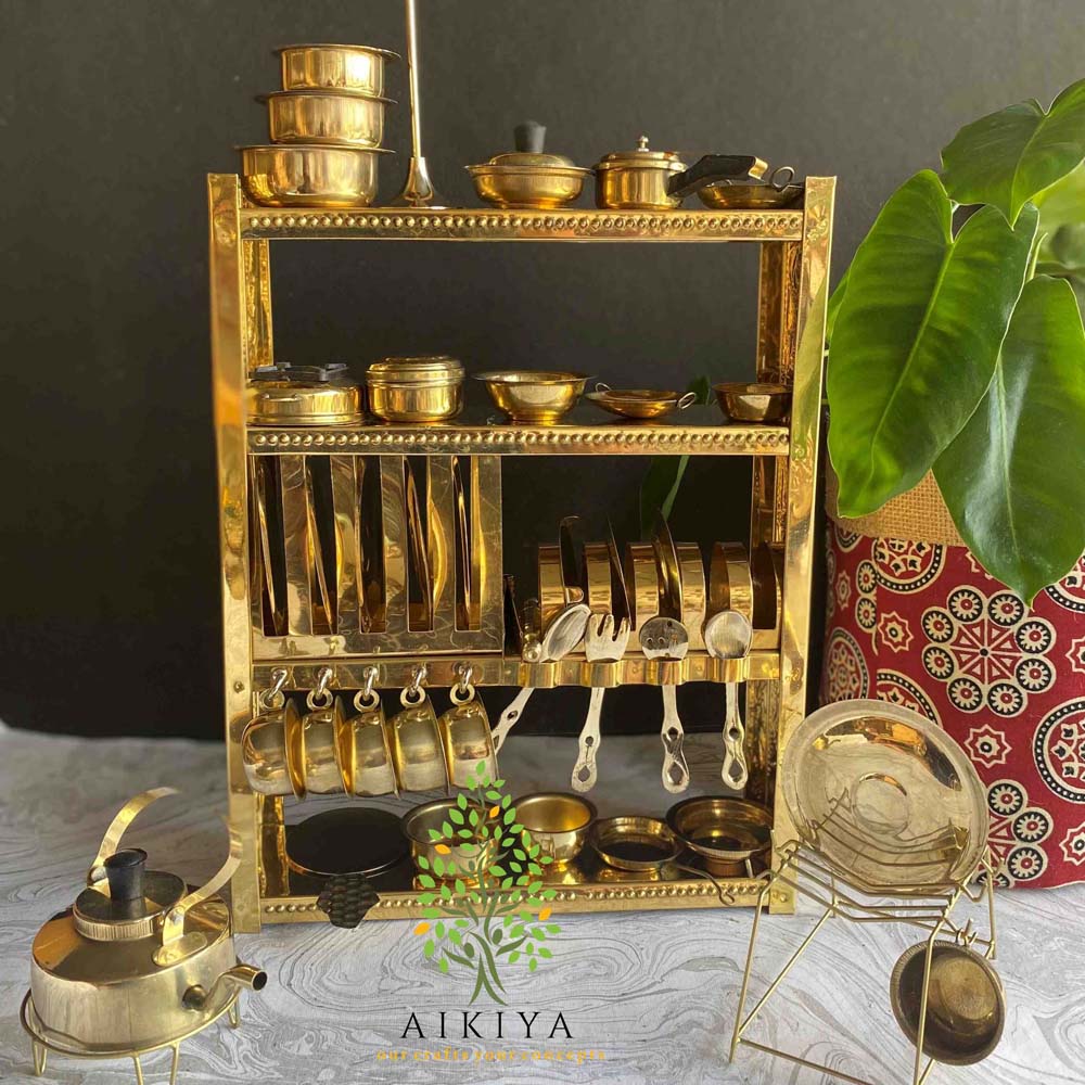 Miniature Brass Kitchen Set 2