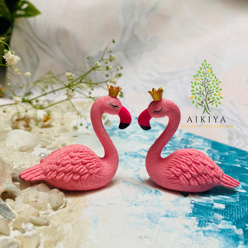 Miniature King and Queen Swans (set)