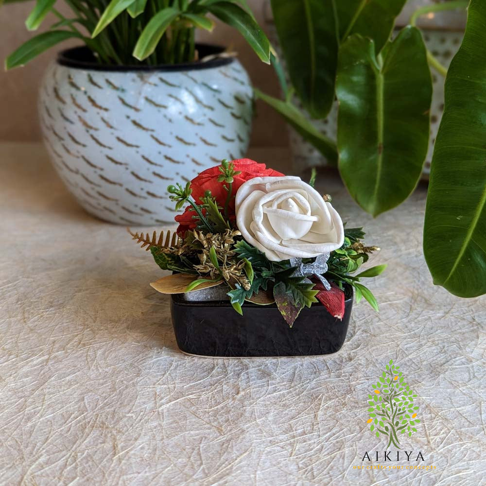 Shola Flower Arrangement - Cadenza In White And Red