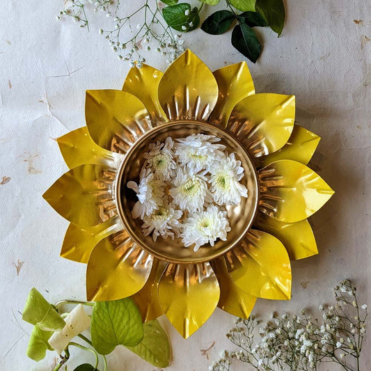 Yellow Lotus Gold Exterior